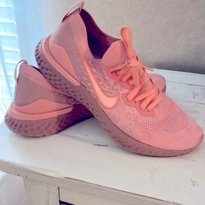Nike React Womens